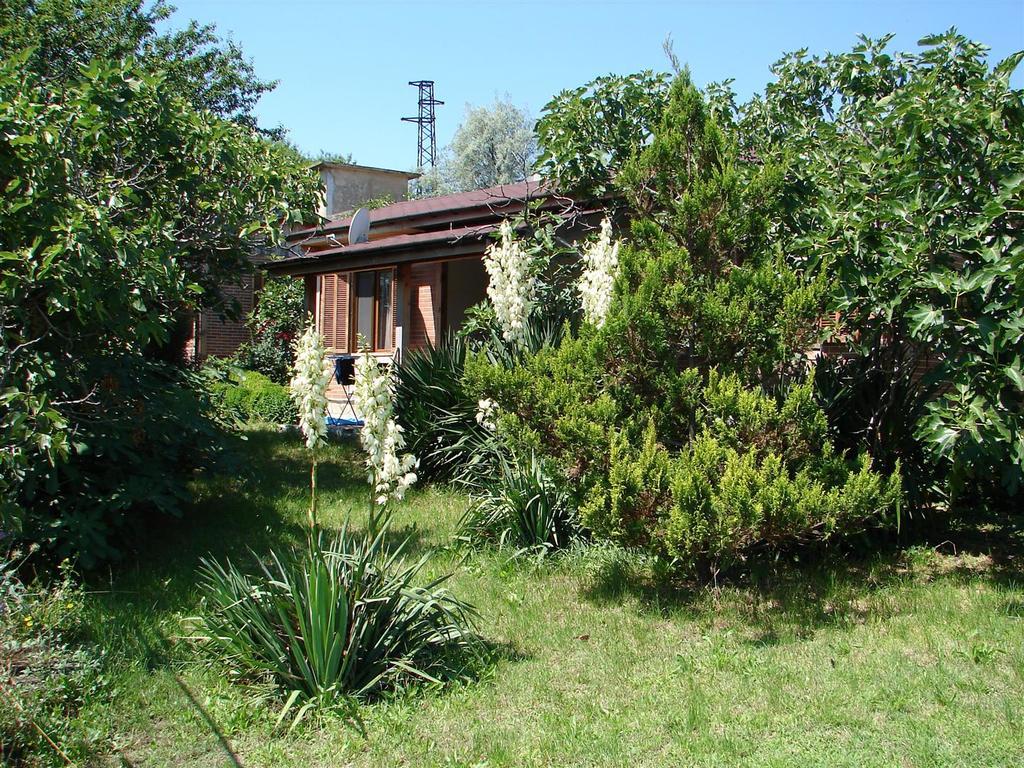 Villas And Bungalows Panorama เชอร์โนโมเรทส์ ภายนอก รูปภาพ