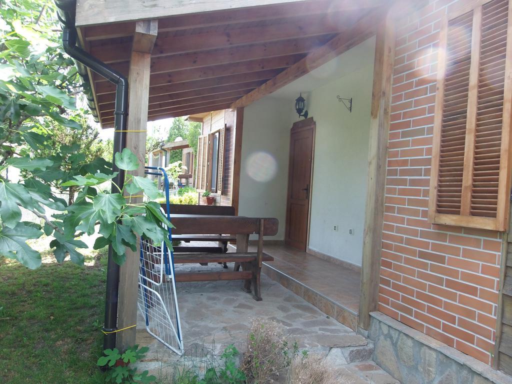 Villas And Bungalows Panorama เชอร์โนโมเรทส์ ภายนอก รูปภาพ